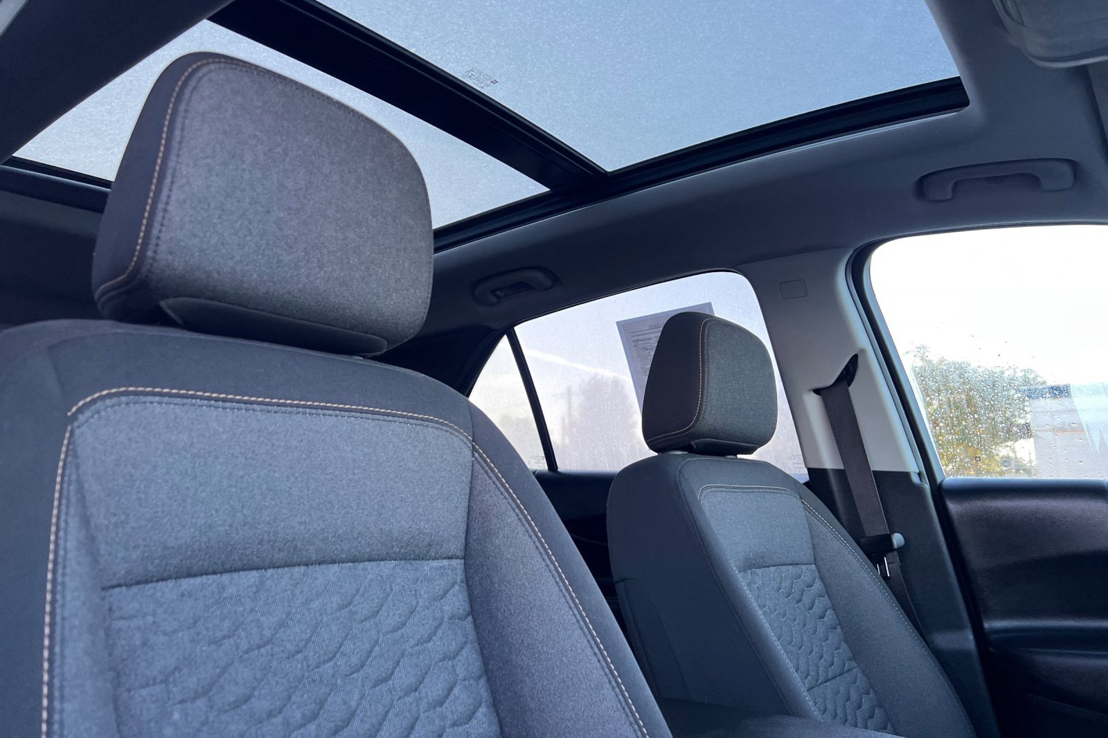 Used 2020 Chevrolet Equinox LT AWD/4WD image 14