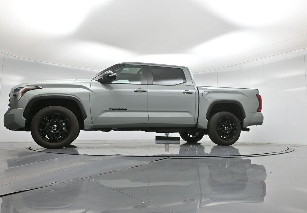 Used 2024 Toyota Tundra Limited image 54