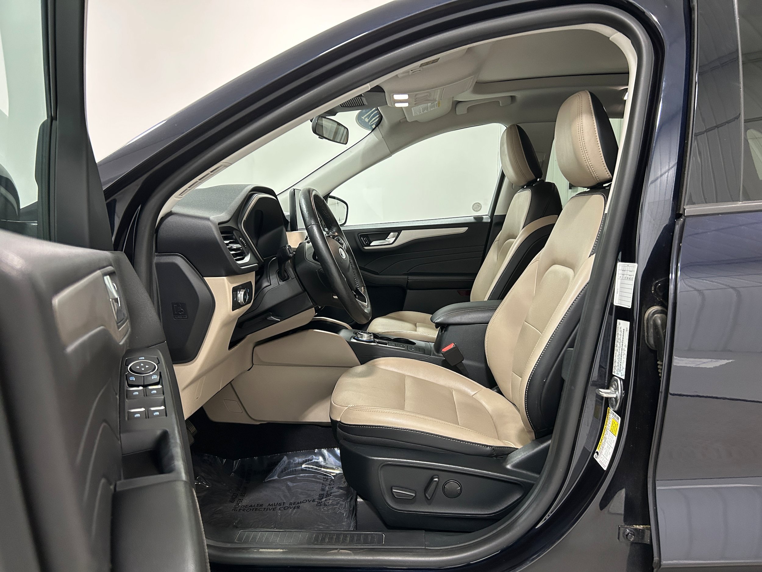 Used 2021 Ford Escape SEL AWD/4WD image 4