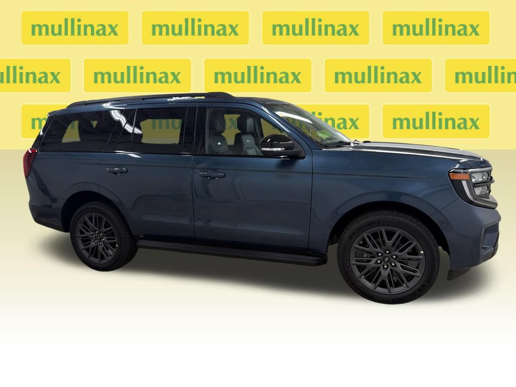 New 2027 Ford Expedition Platinum w/ Stealth Appearance Package RWD image 2