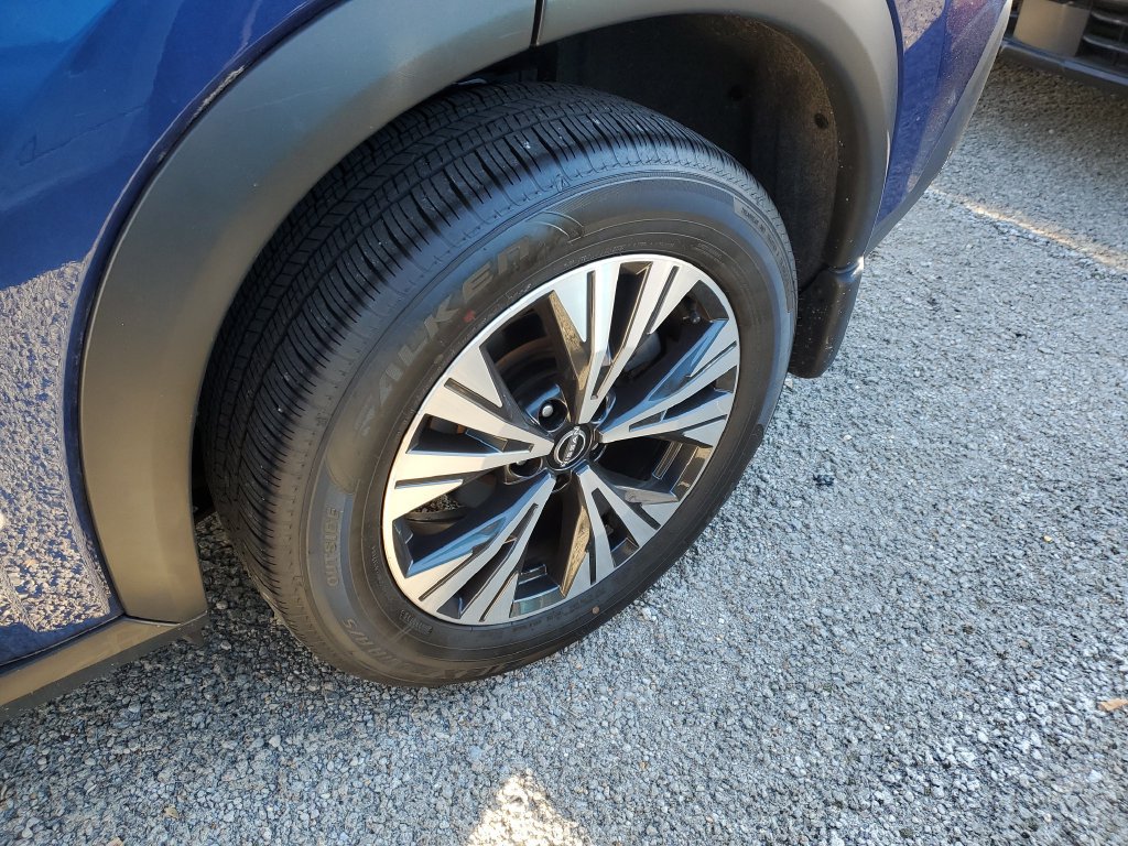 Certified 2023 Nissan Rogue SV AWD/4WD image 14