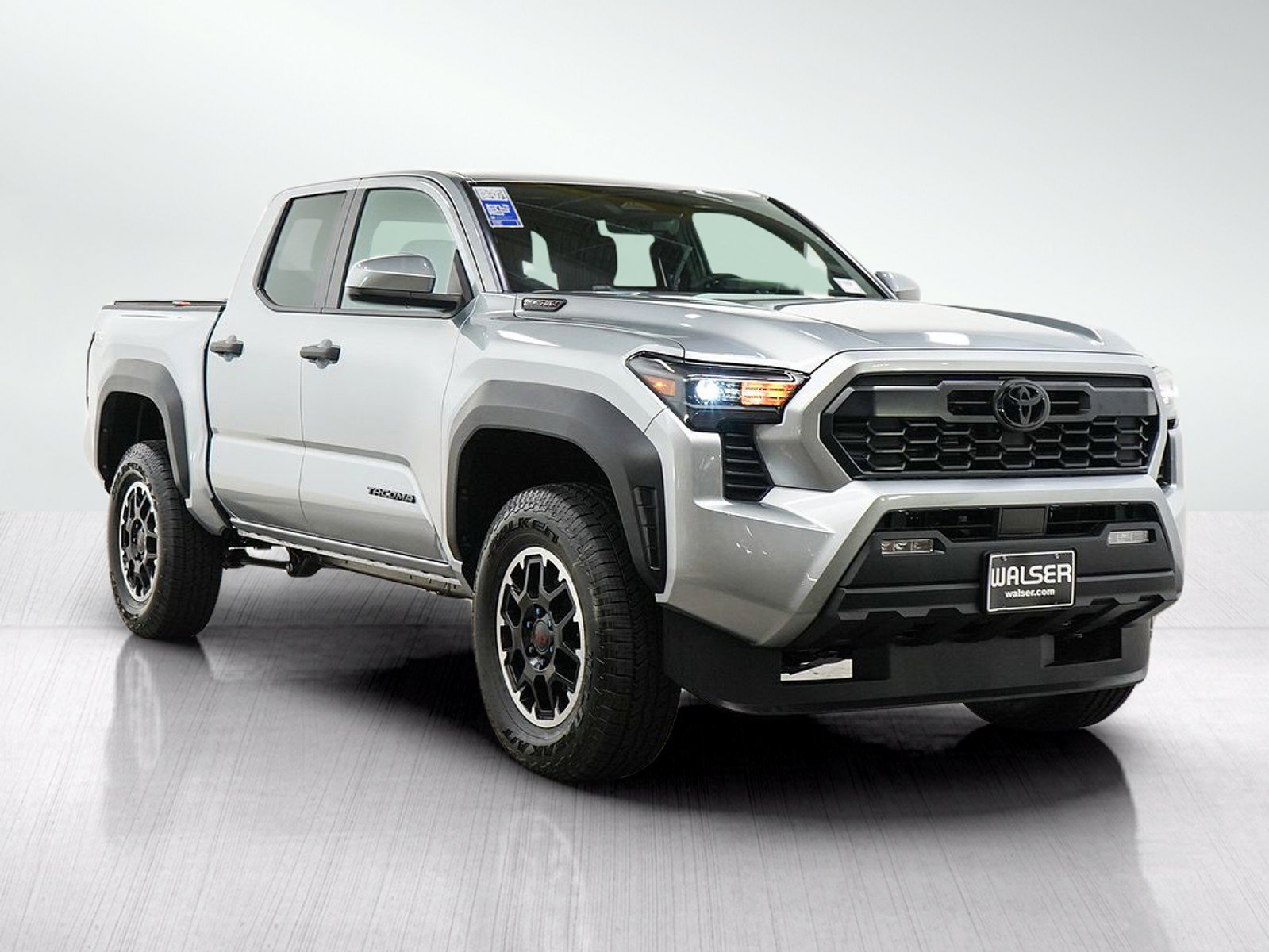 Used 2026 Toyota Tacoma TRD Off-Road AWD/4WD image 9
