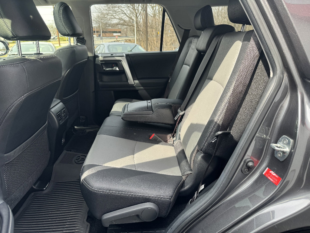 Used 2023 Toyota 4Runner SR5 Premium w/ Moonroof Package image 9
