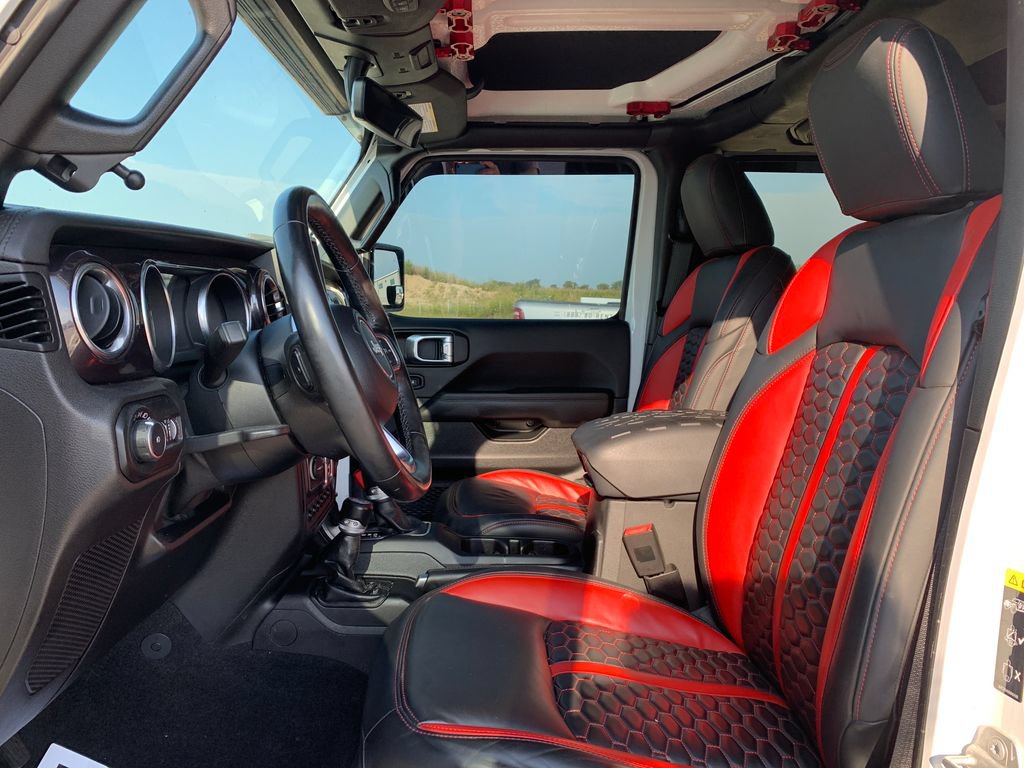Used 2021 Jeep Wrangler Unlimited Sahara AWD/4WD image 15