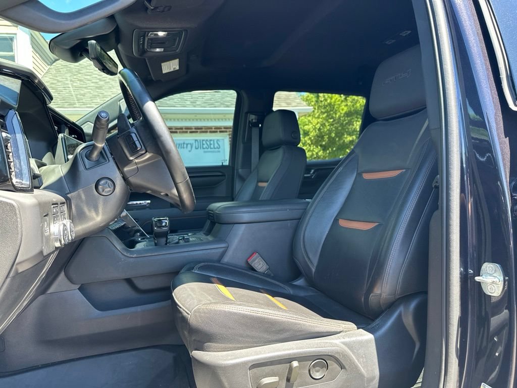 Used 2023 GMC Sierra 1500 AT4 w/ AT4 Premium Package AWD/4WD image 23