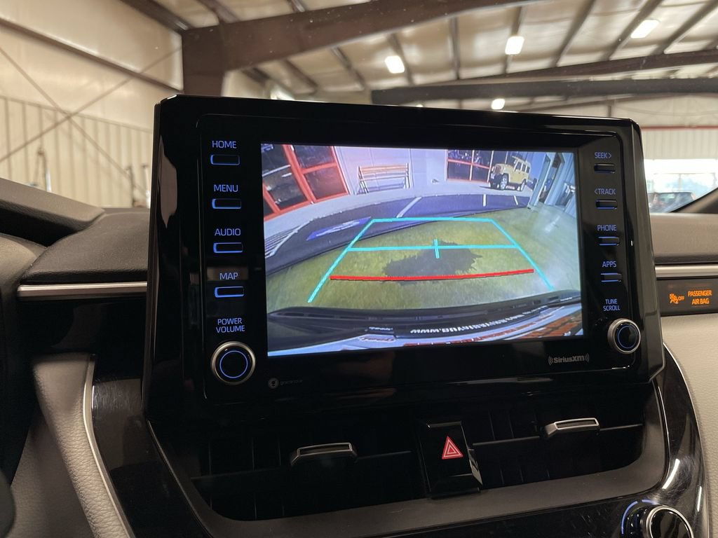 Used 2022 Toyota Corolla SE FWD image 19