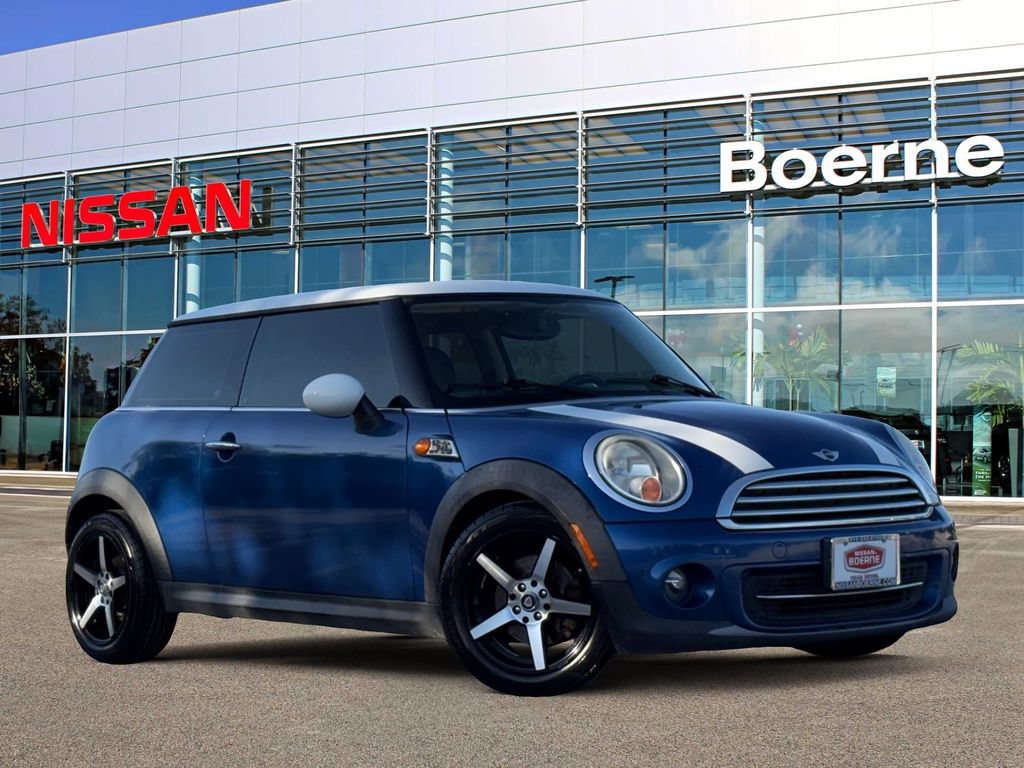 Used 2012 MINI Cooper Hardtop FWD image 1