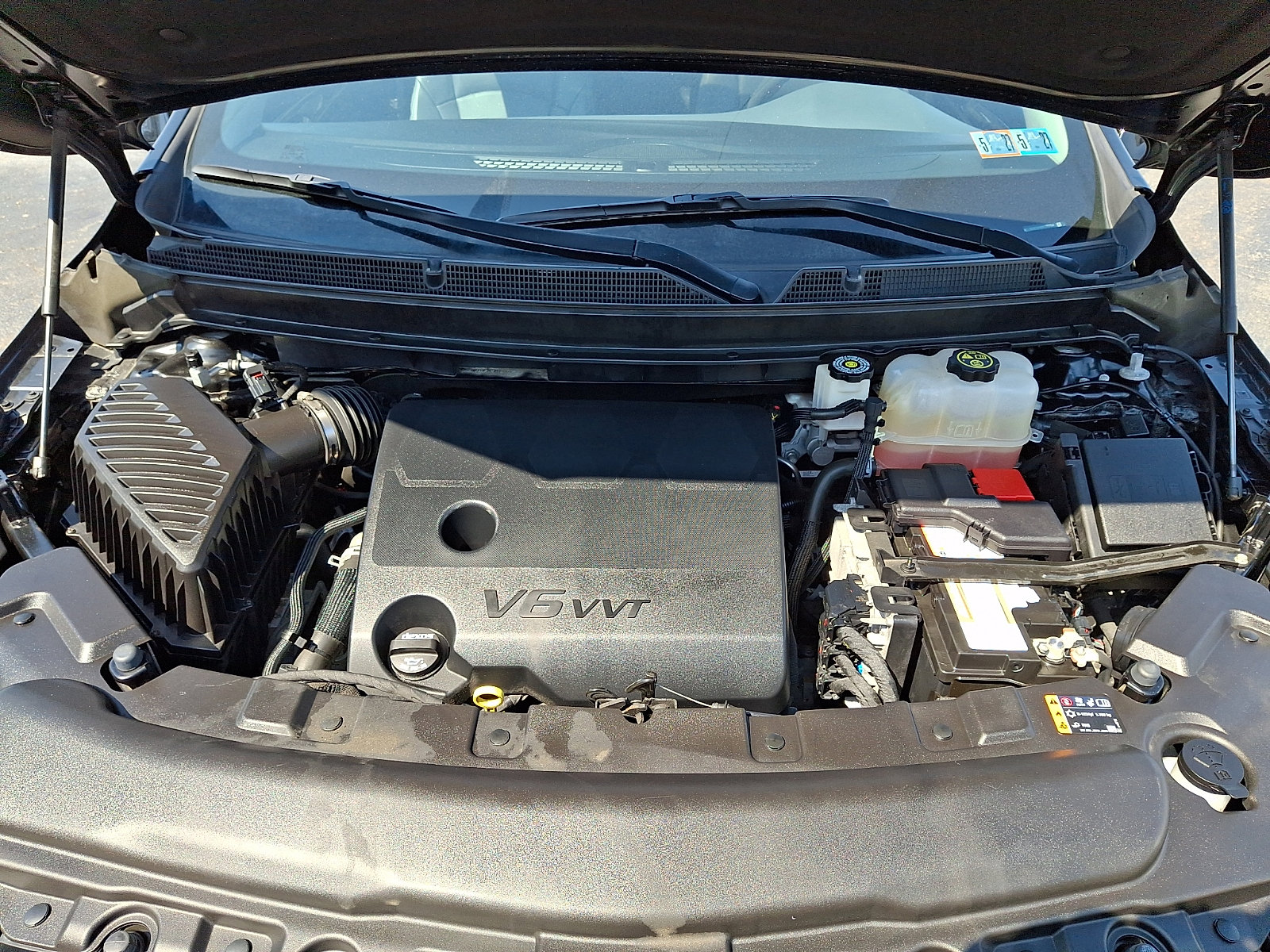 Used 2021 Buick Enclave Essence w/ Sport Touring Edition image 30