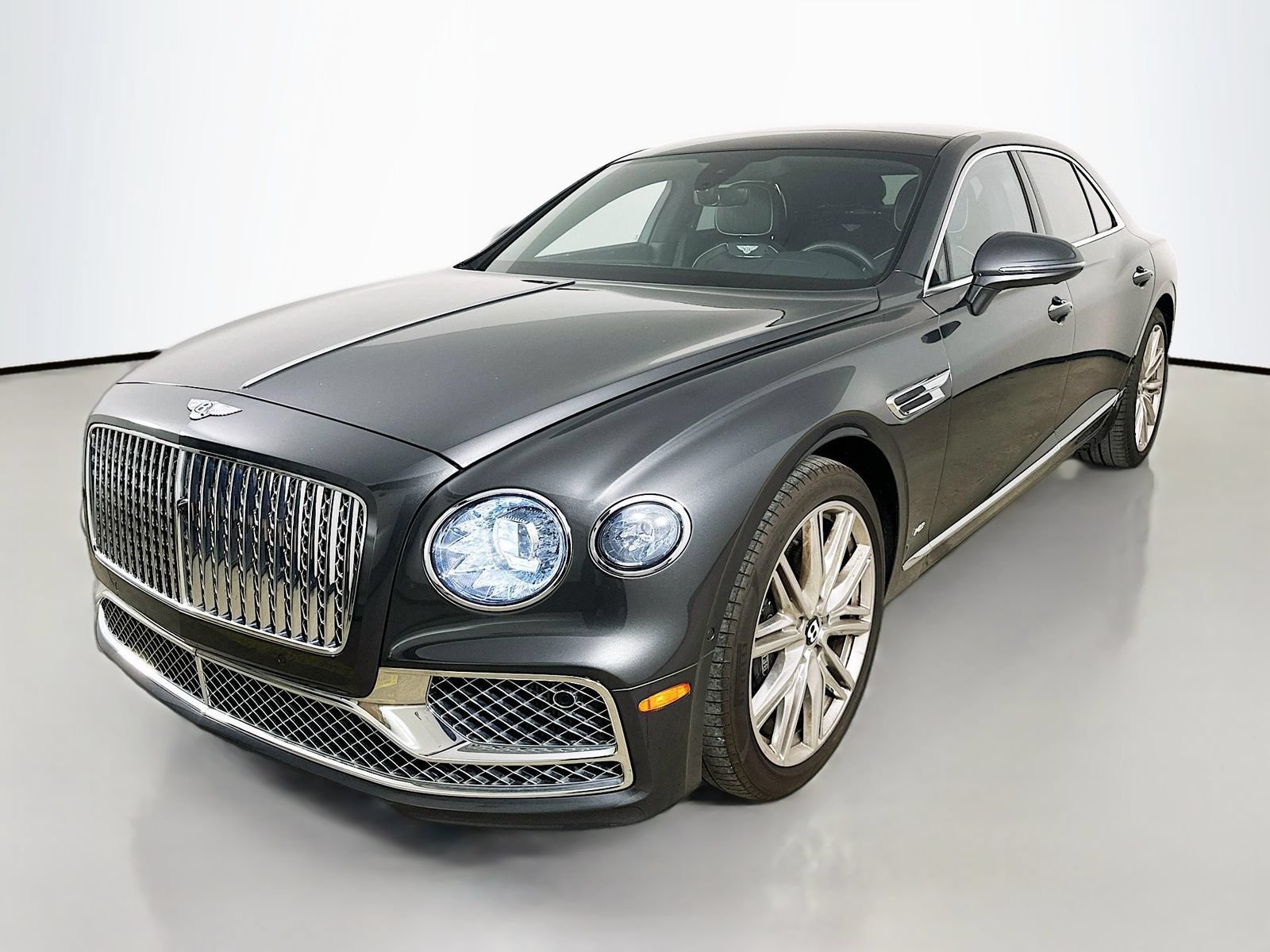 Used 2022 Bentley Flying Spur V8 AWD/4WD image 1