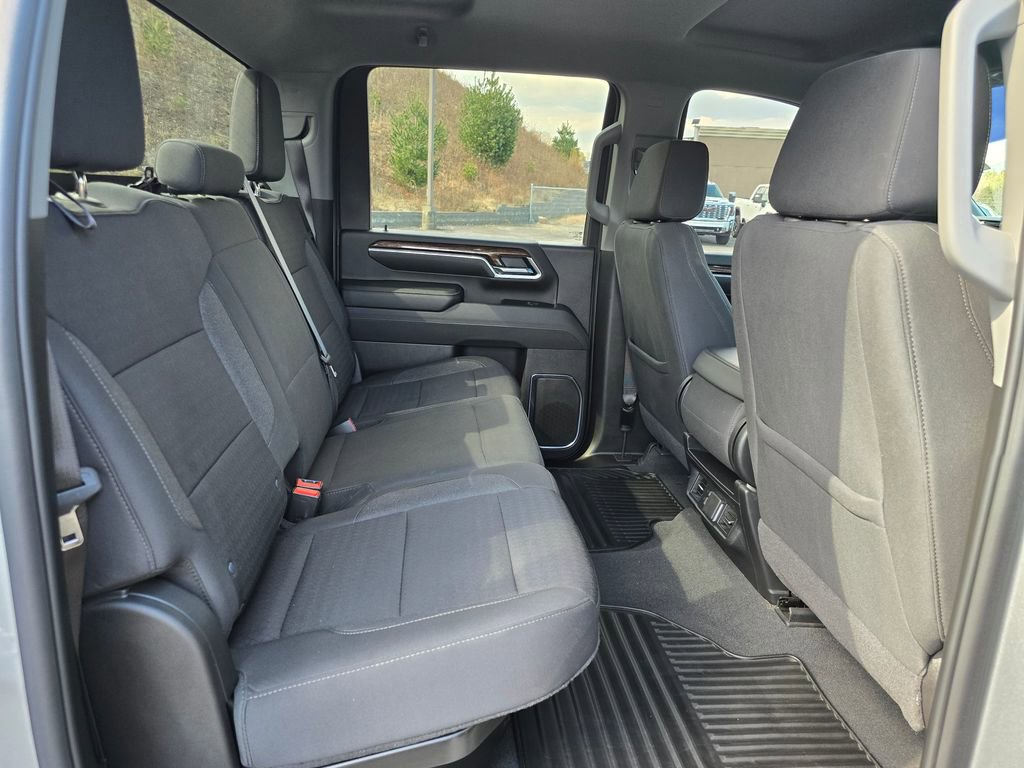 Certified 2025 GMC Sierra 3500 SLE w/ SLE Value Package image 25