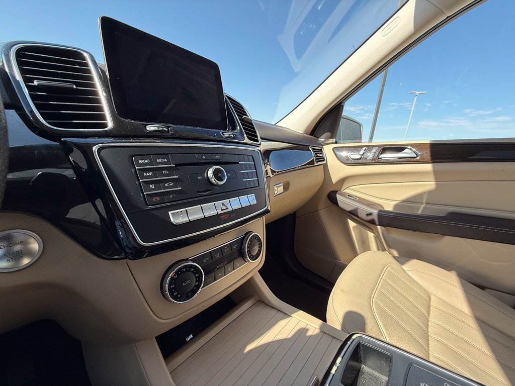 Used 2017 Mercedes-Benz GLE 350 image 12