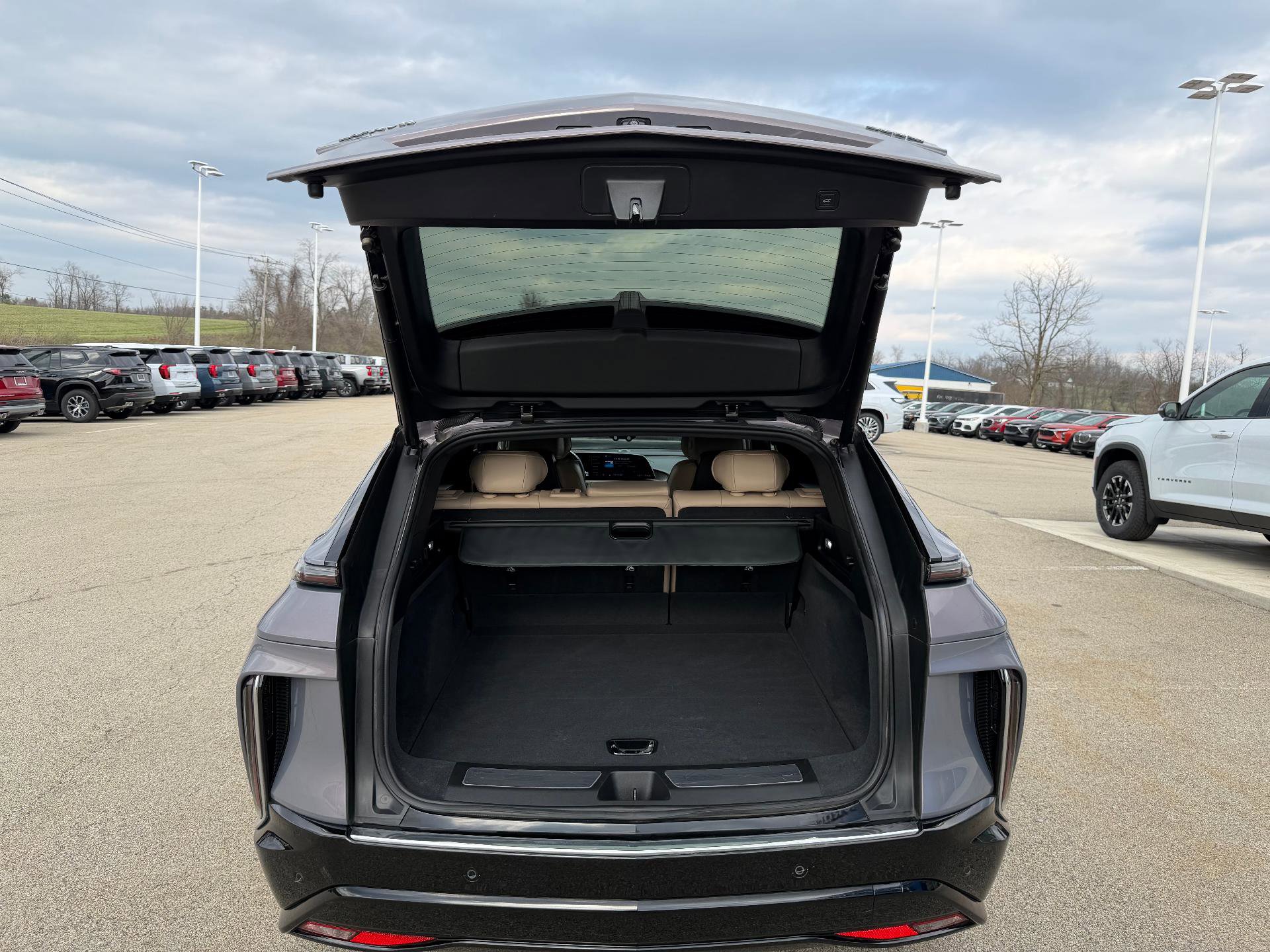 Certified 2024 Cadillac Lyriq Luxury w/ Nappa Leather Package image 19