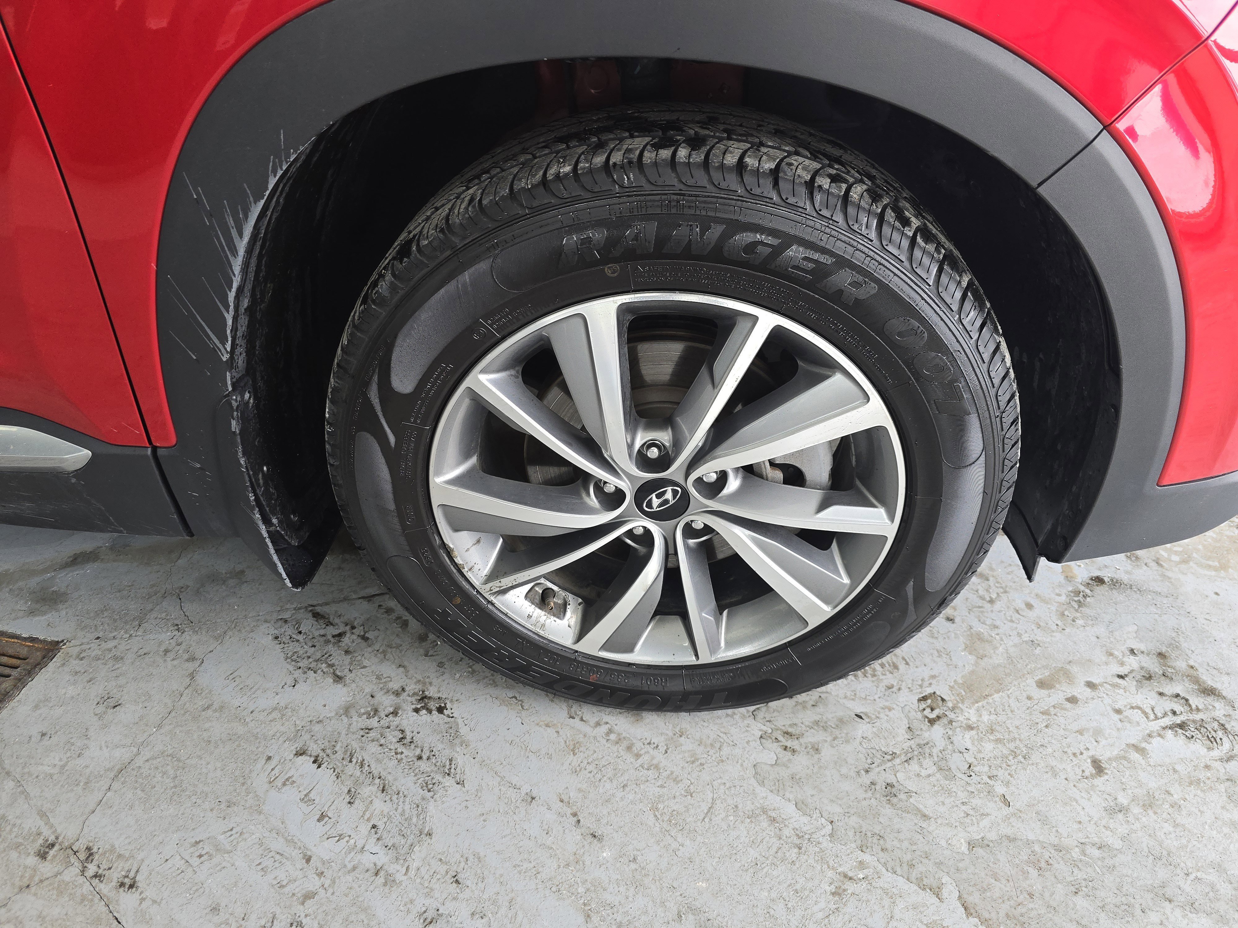 Used 2020 Hyundai Santa Fe SEL w/ Convenience + Premium Package image 8