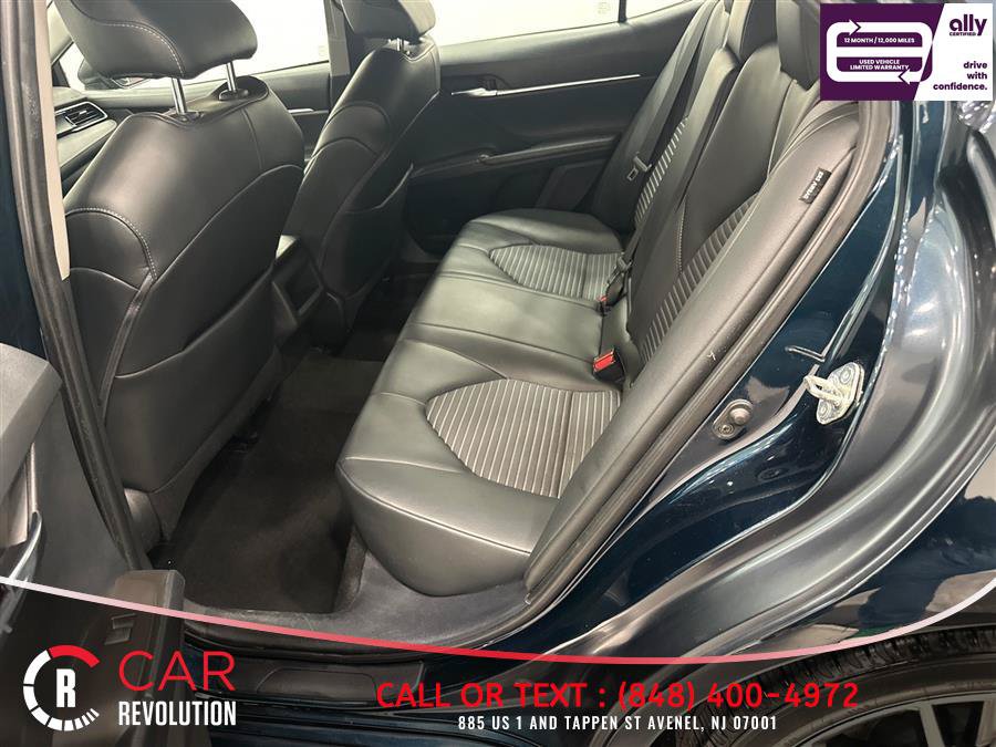 Used 2021 Toyota Camry SE FWD image 33