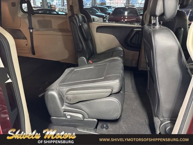 Used 2019 Dodge Grand Caravan SXT image 38