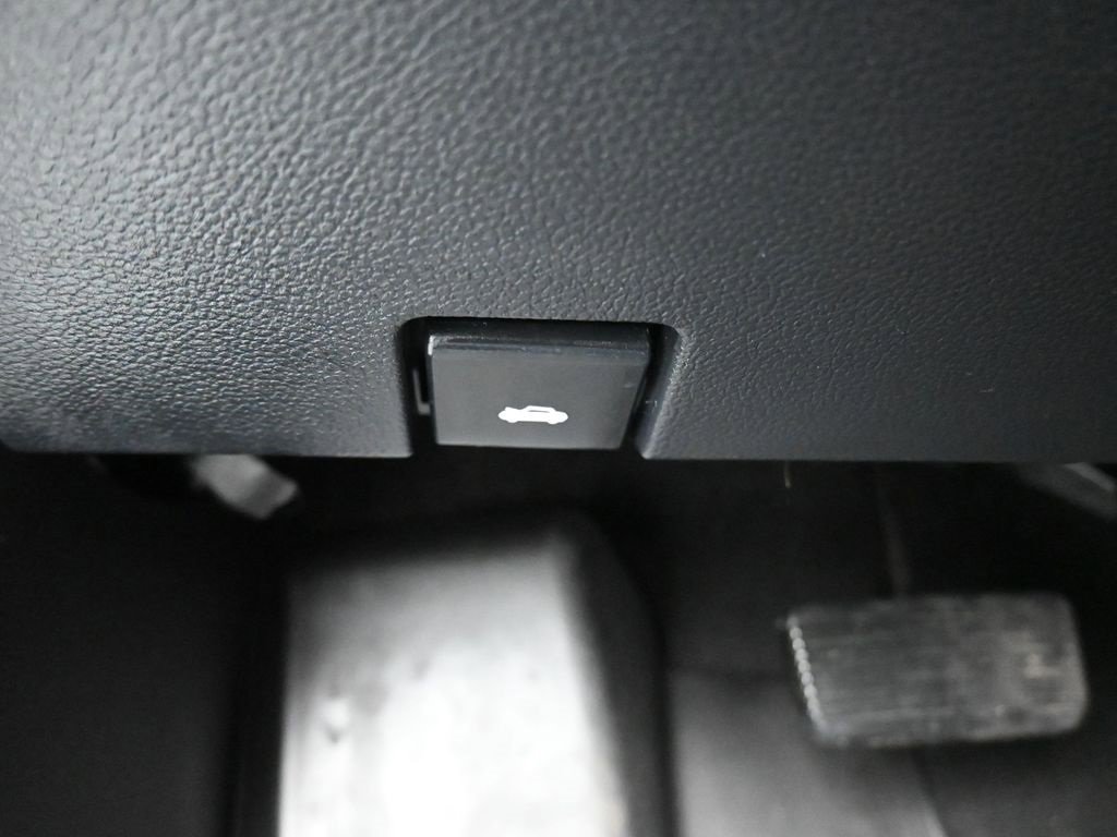 Used 2021 Ford Ranger Lariat w/ Tremor Off-Road Package image 31