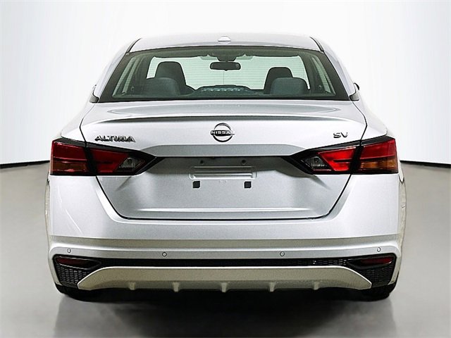 Used 2024 Nissan Altima 2.5 SV image 6