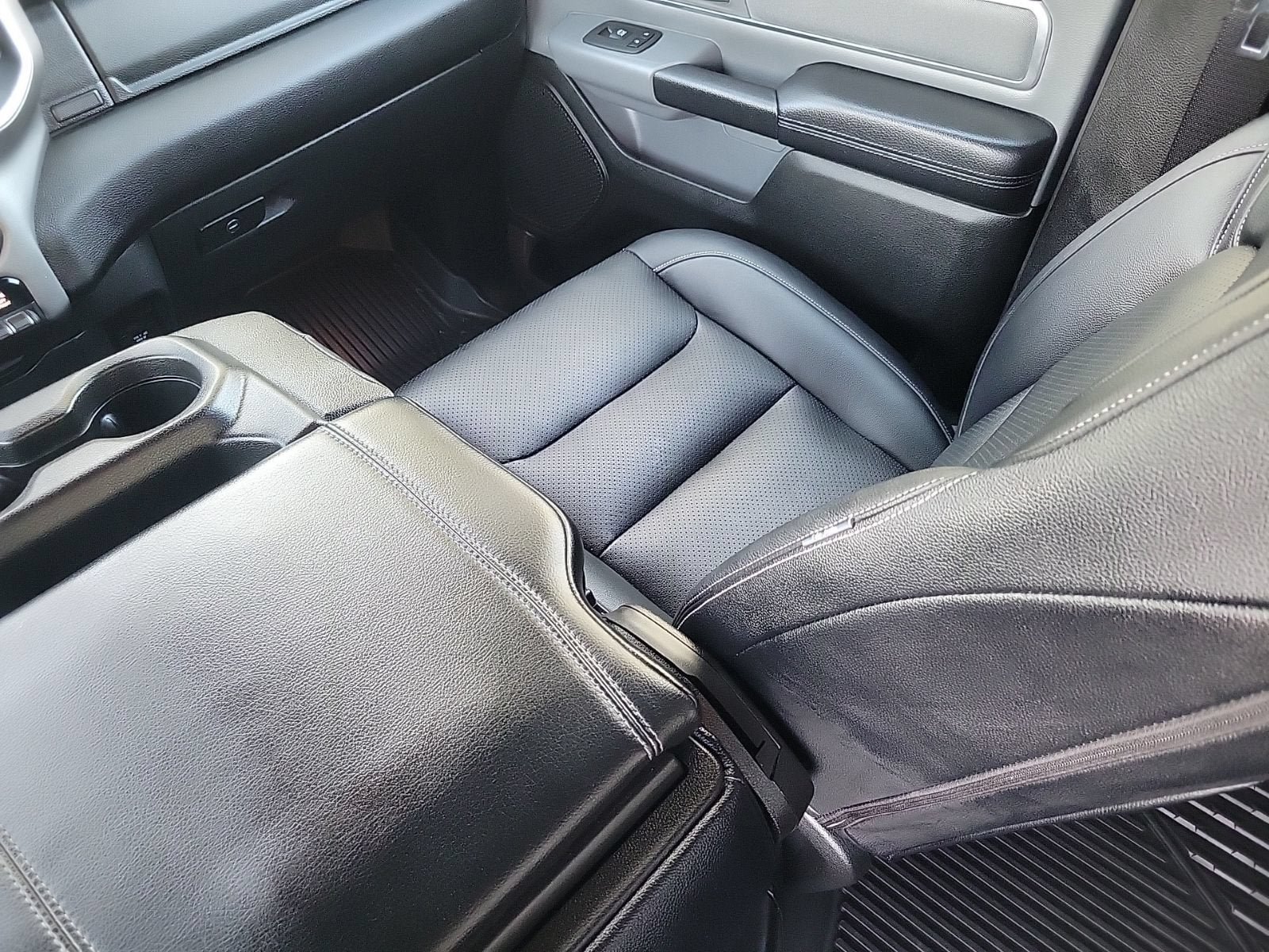 Used 2022 RAM 1500 Big Horn AWD/4WD image 19