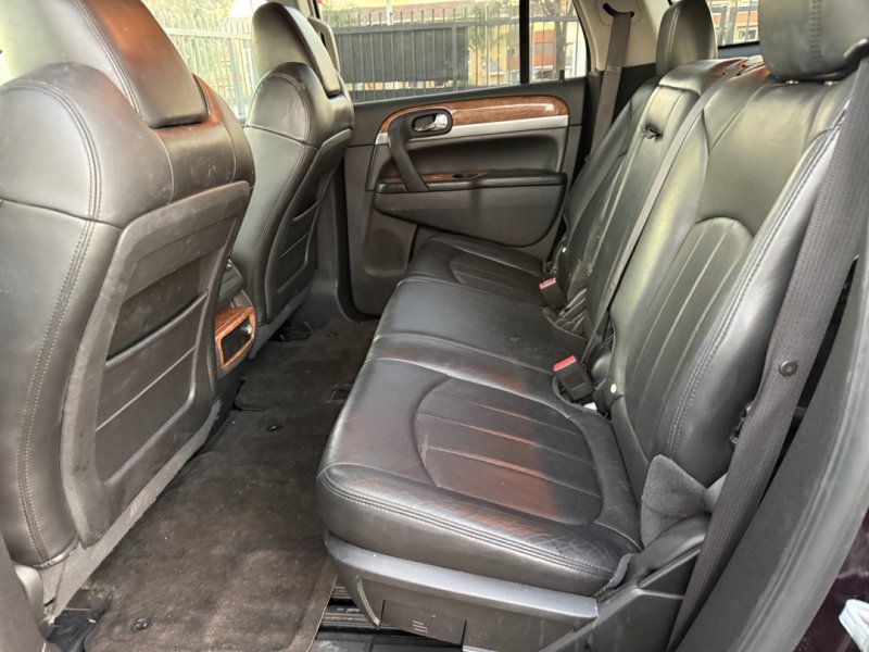 Used 2009 Buick Enclave CXL w/ Driver Confidence Package image 14