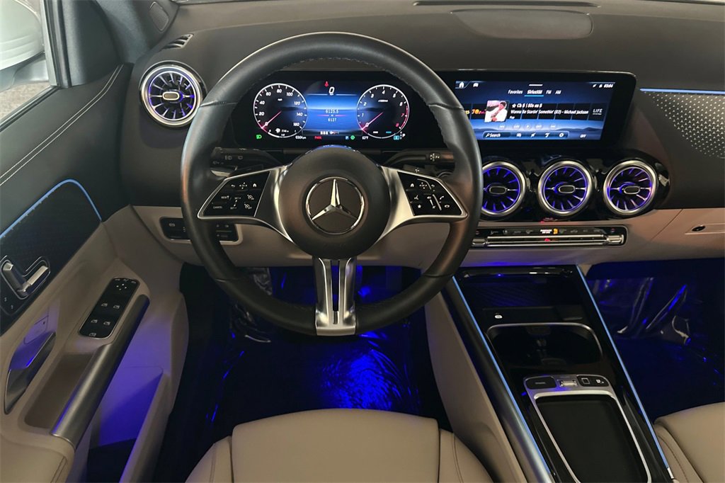 Certified 2025 Mercedes-Benz GLA 250 image 17
