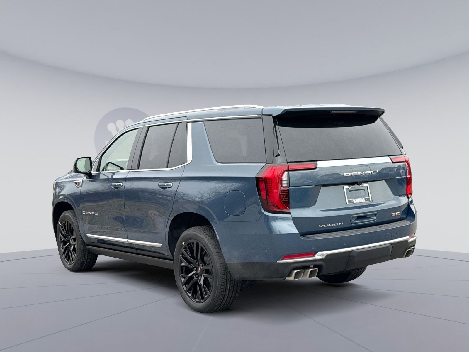 New 2026 GMC Yukon Denali w/ Sun & Power Step Package image 4