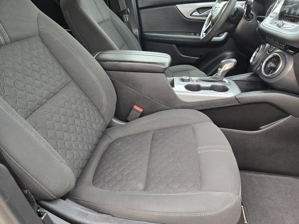 Used 2021 Chevrolet Blazer LT FWD image 12