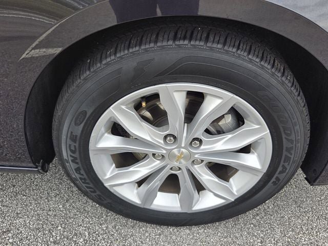 Used 2023 Chevrolet Malibu LT FWD image 9