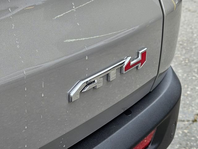 New 2026 GMC Acadia AT4 AWD/4WD image 11