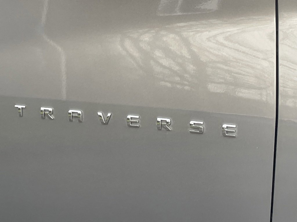 Used 2018 Chevrolet Traverse LT image 10