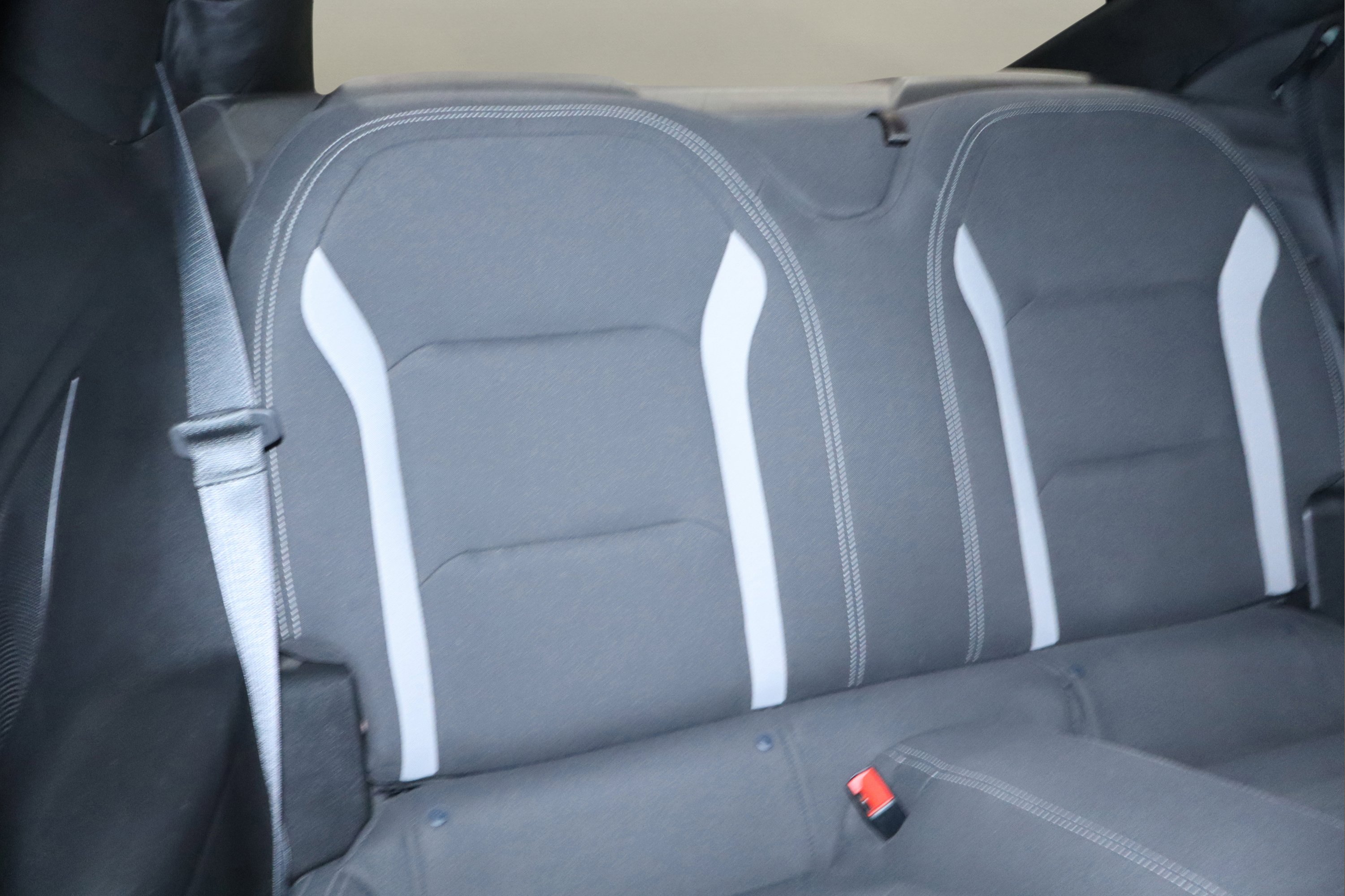 Used 2020 Chevrolet Camaro LT image 14