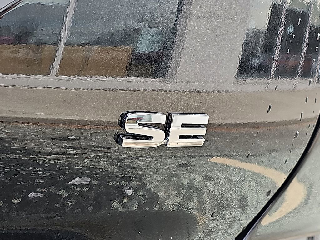 New 2026 Mitsubishi Outlander SE image 22