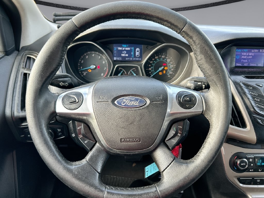 Used 2012 Ford Focus SEL FWD image 13