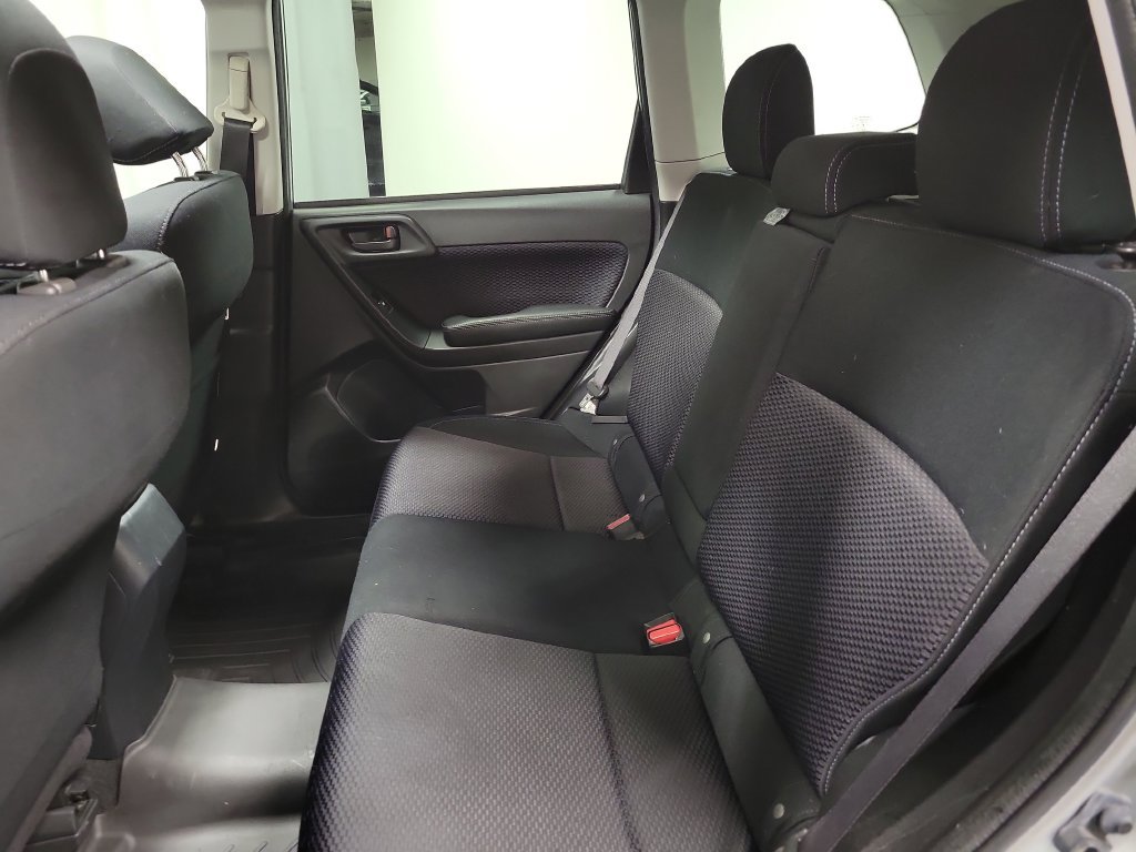Used 2018 Subaru Forester 2.5i Premium w/ Popular Package #2A AWD/4WD image 30