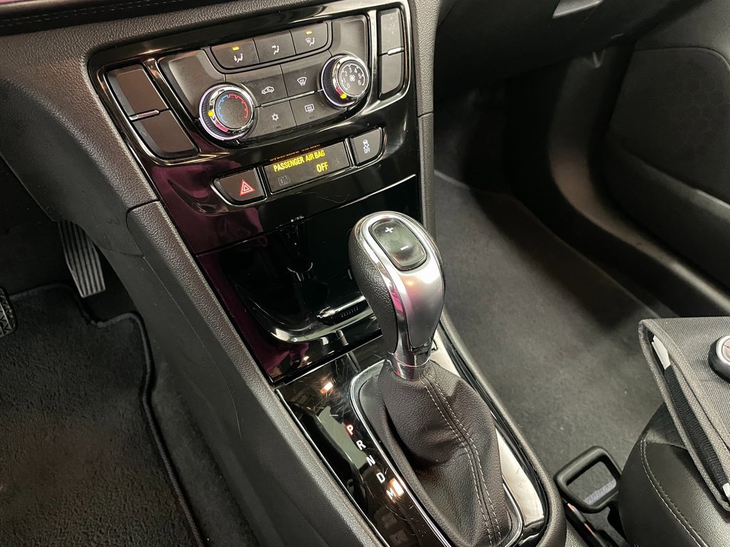 Certified 2022 Buick Encore Preferred w/ Safety Package image 29