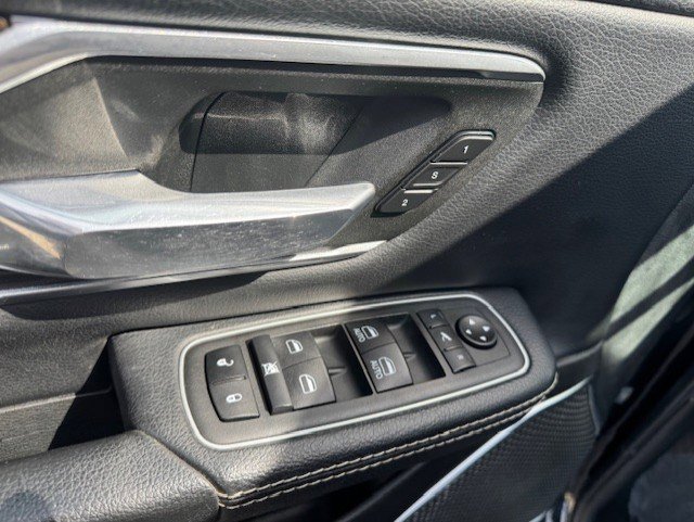 Used 2022 RAM 1500 Laramie image 11