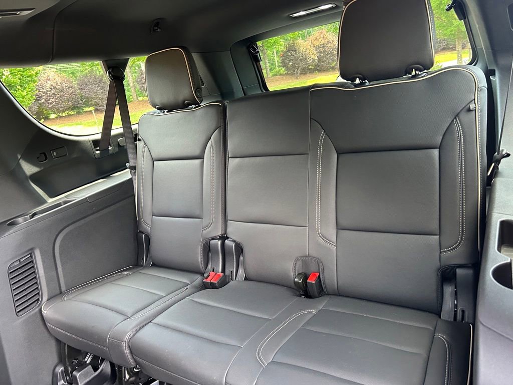 Used 2025 GMC Yukon XL Elevation w/ Elevation Premium Package RWD image 43