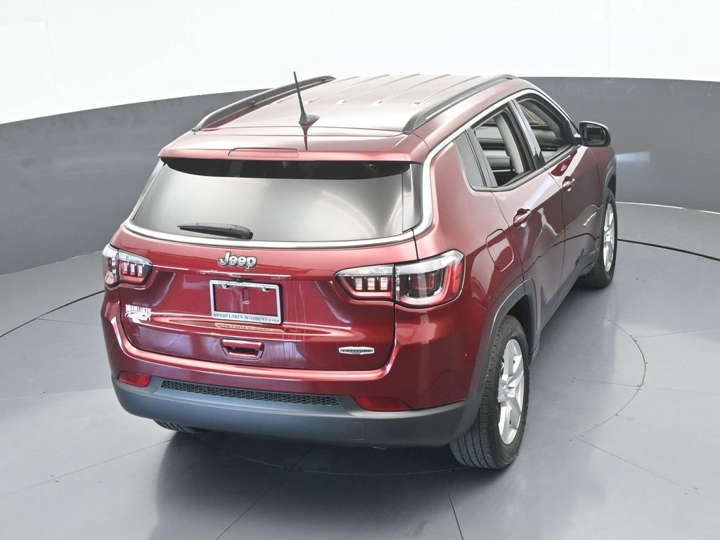 Used 2022 Jeep Compass Latitude image 45