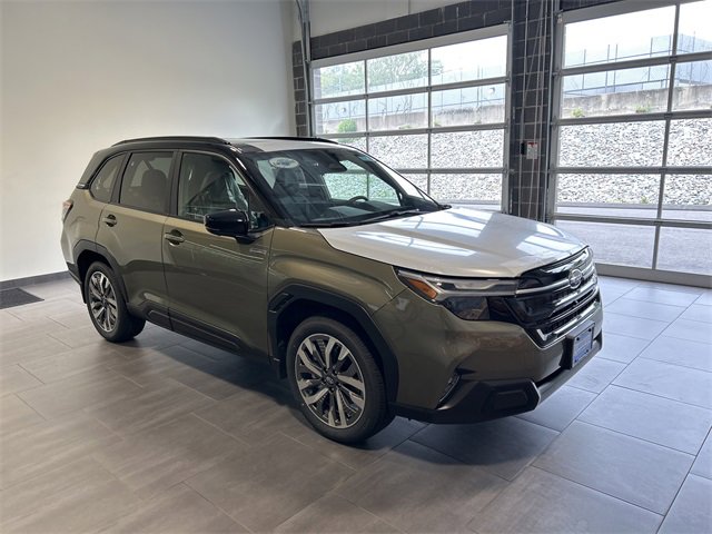 New 2025 Subaru Forester Touring image 10