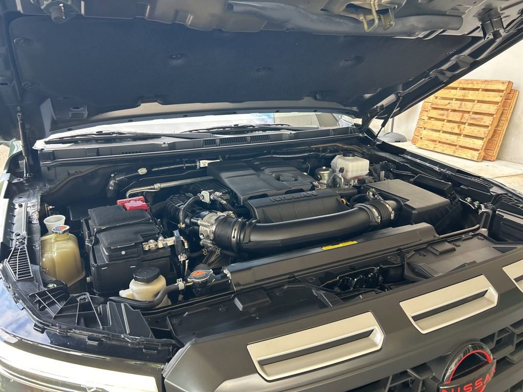 Used 2025 Nissan Frontier Pro-X RWD image 10