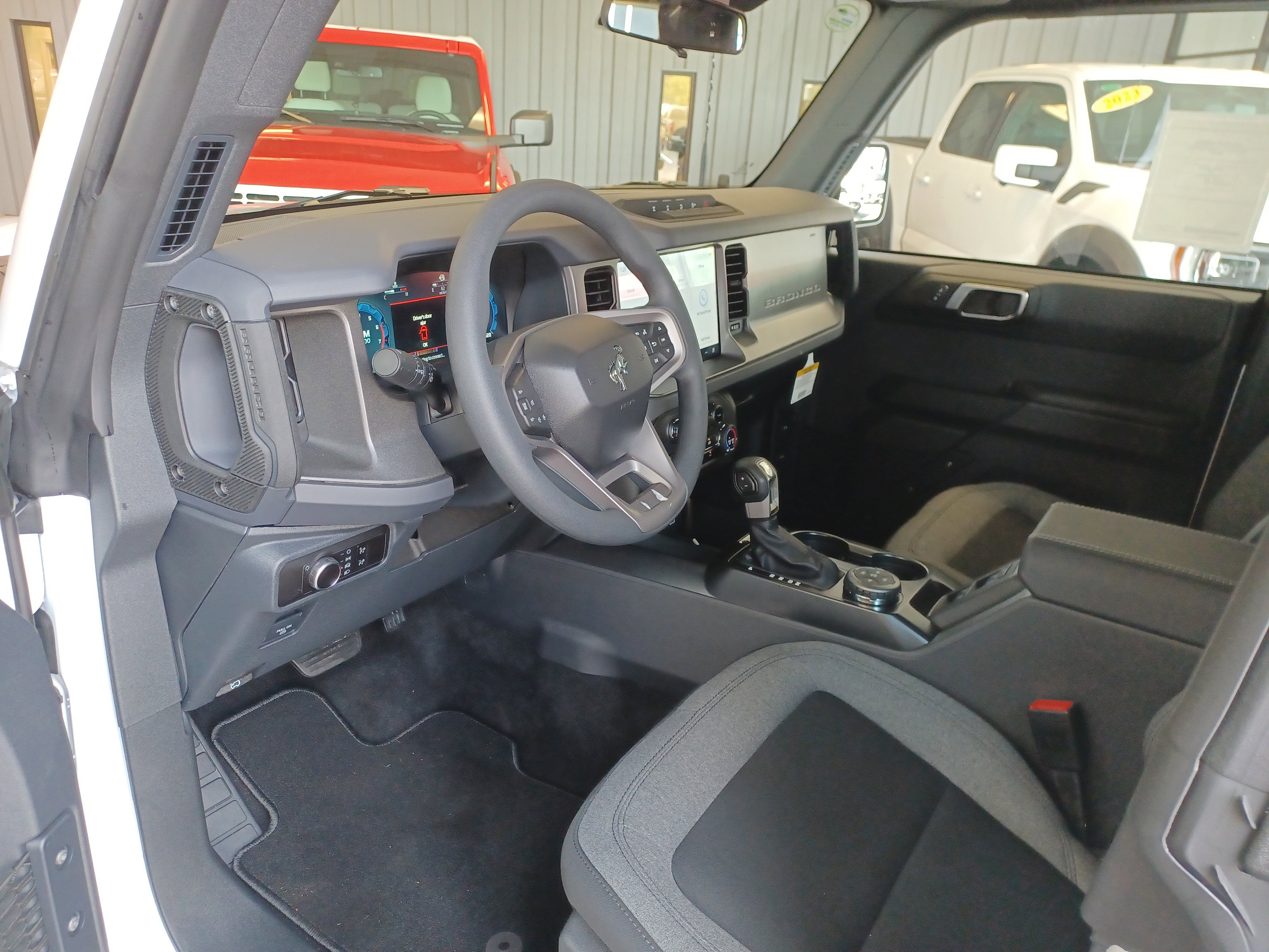 New 2025 Ford Bronco 4-Door w/ Sasquatch Package image 11