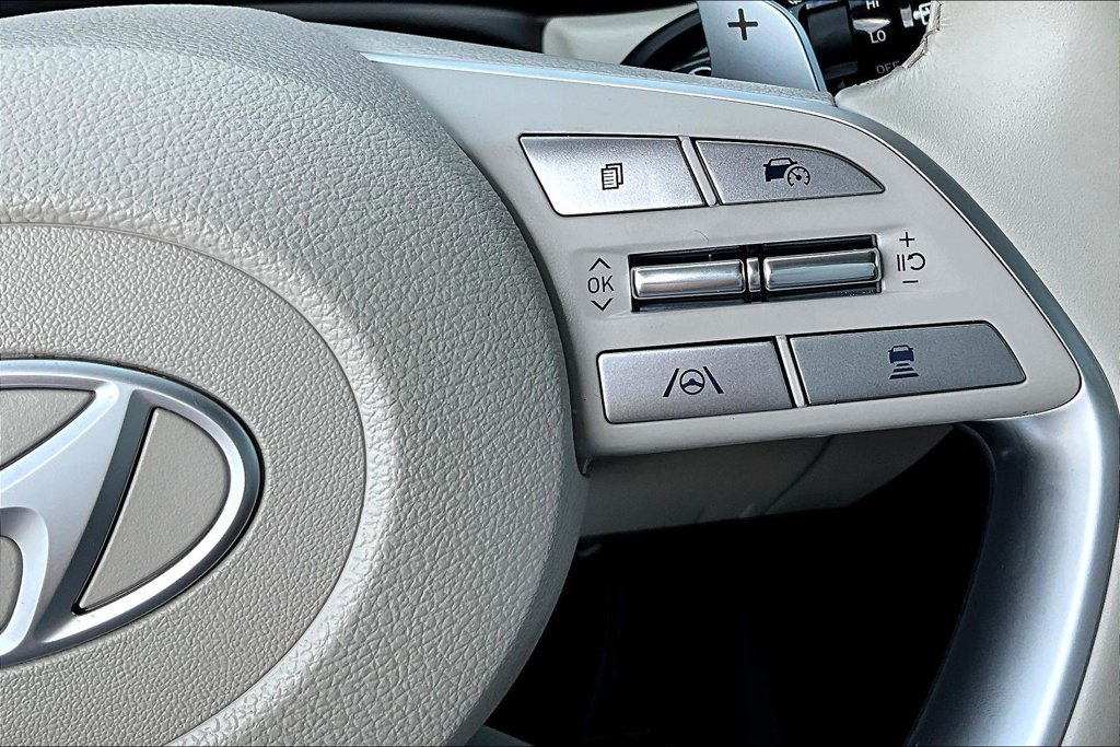 Used 2024 Hyundai Palisade Calligraphy FWD image 13