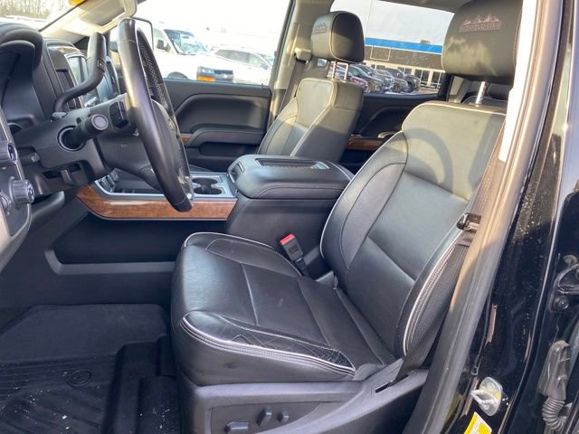 Certified 2018 Chevrolet Silverado 2500 High Country w/ Duramax Plus Package image 14