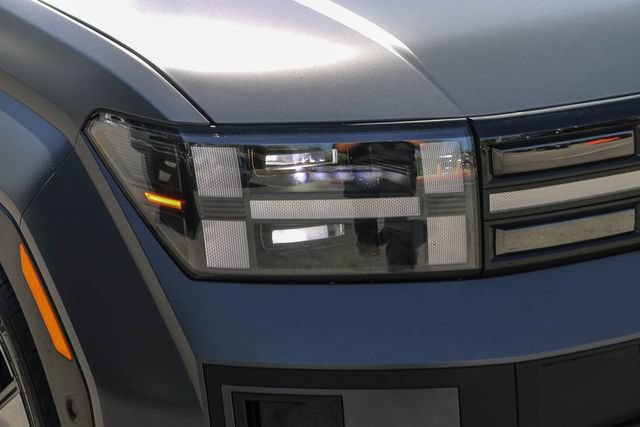 Certified 2024 Hyundai Santa Fe Limited FWD image 6