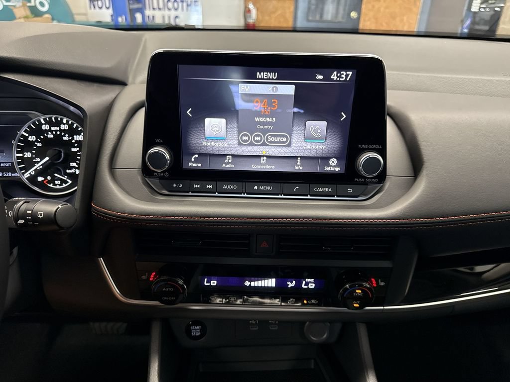 New 2026 Nissan Rogue SV AWD/4WD image 16