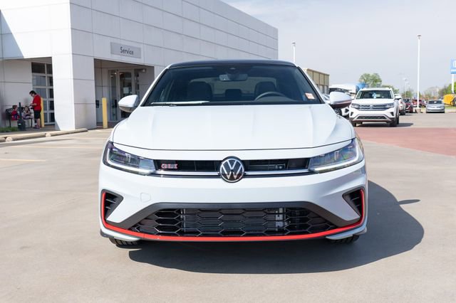 New 2026 Volkswagen Jetta GLI Autobahn FWD image 9