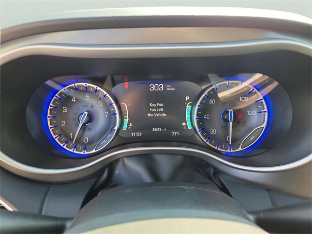 Used 2024 Chrysler Pacifica Touring-L image 20