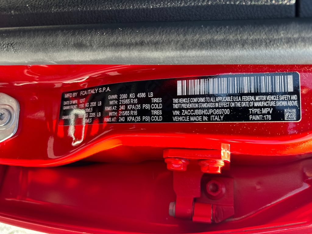 Used 2018 Jeep Renegade Latitude AWD/4WD image 31