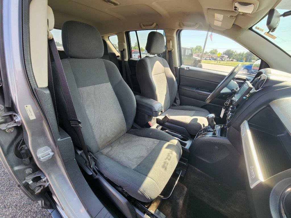 Used 2015 Jeep Compass Sport w/ Power Value Group AWD/4WD image 15