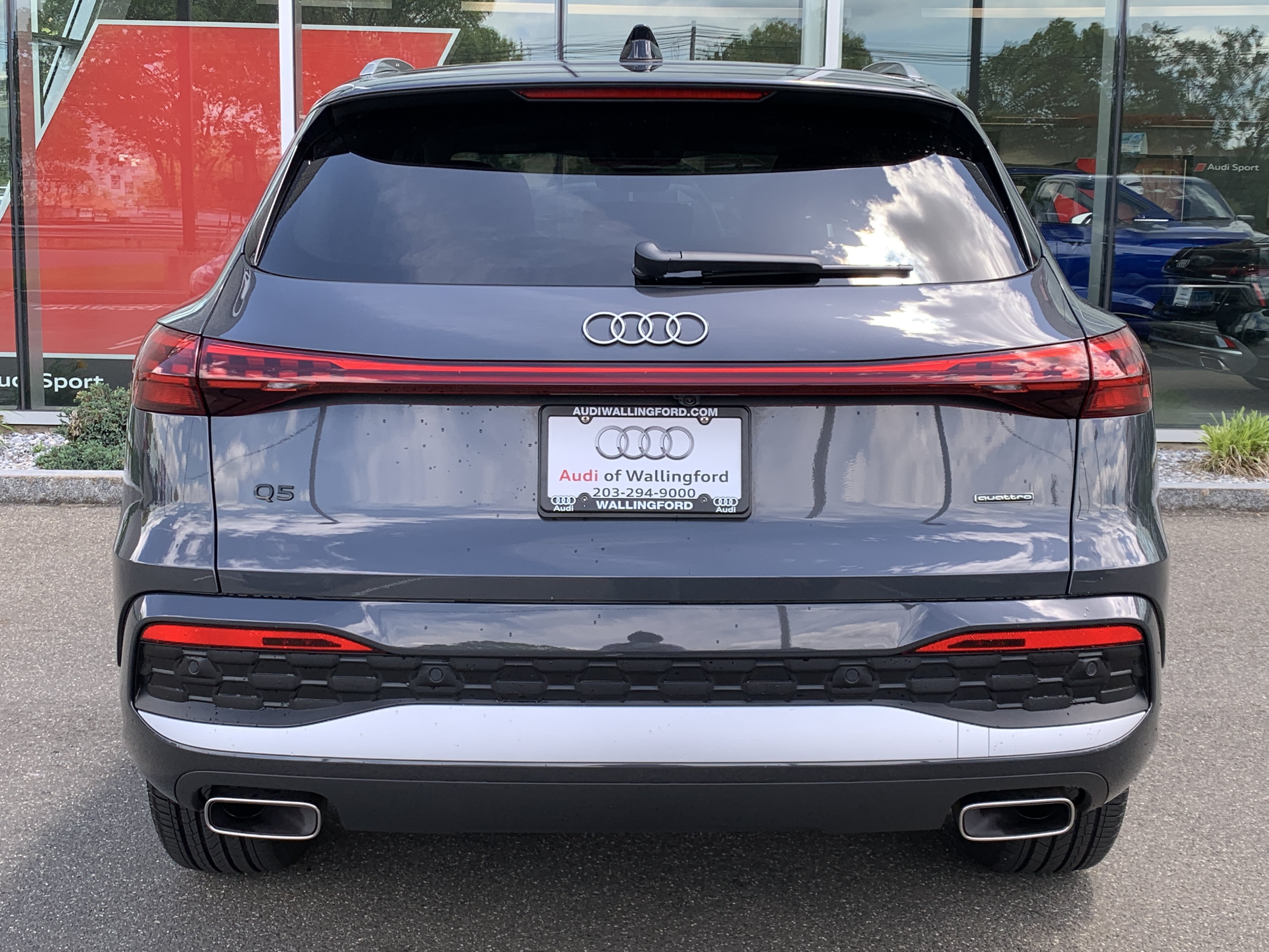 Certified 2025 Audi Q5 Premium w/ Convenience Package AWD/4WD image 7