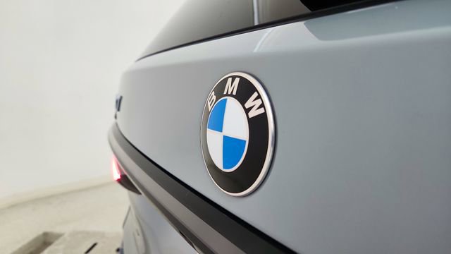 Used 2026 BMW X7 xDrive40i image 17